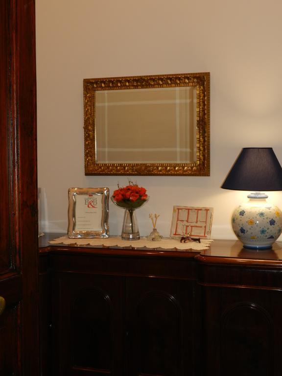 B&B Domus Garibaldi Salerno Exterior photo